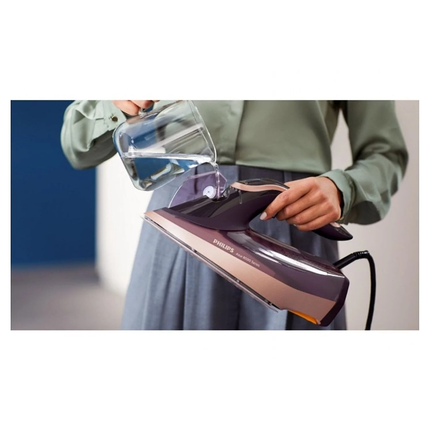 Philips Steam Iron 3000W with Intelligent Steam - DST8040/30 - Image 3